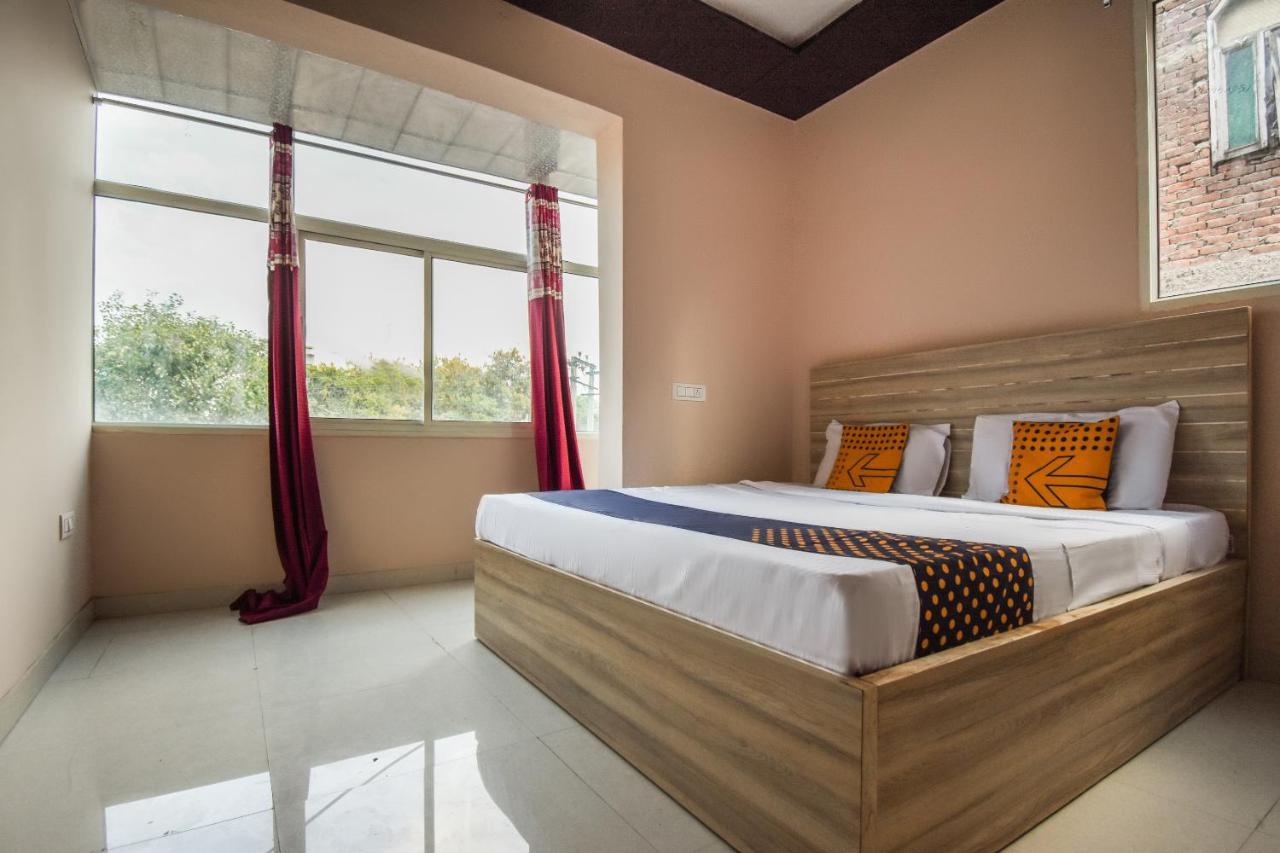 פנצ'קולה Hotel O Hi Tech מראה חיצוני תמונה