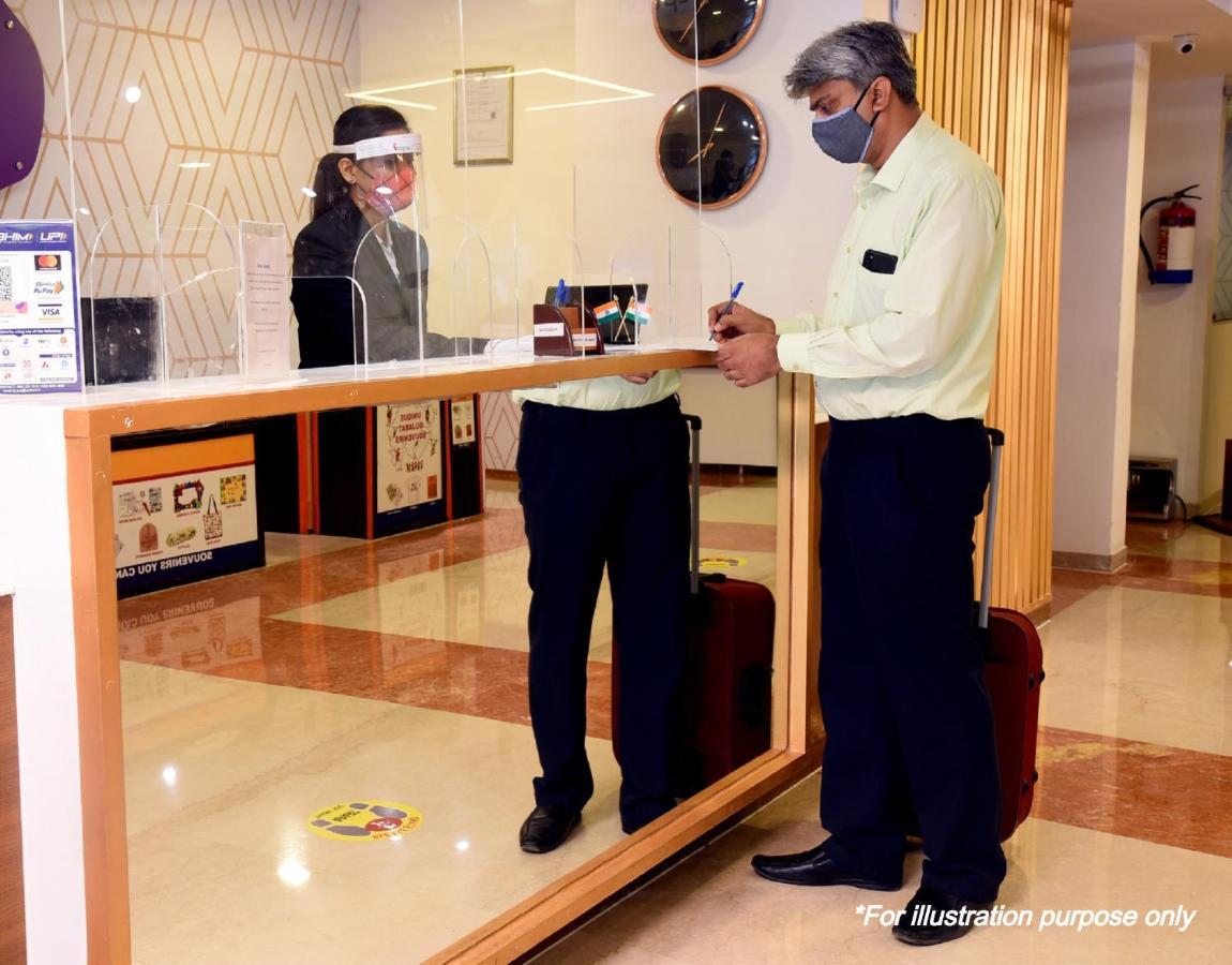 פנצ'קולה Hotel O Hi Tech מראה חיצוני תמונה
