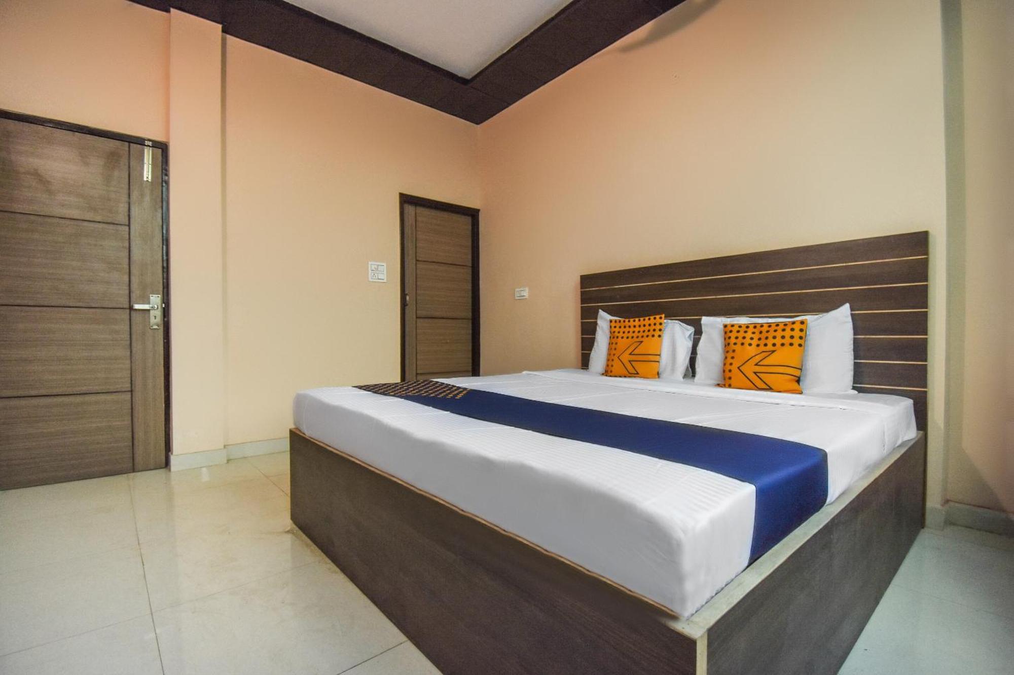 פנצ'קולה Hotel O Hi Tech מראה חיצוני תמונה
